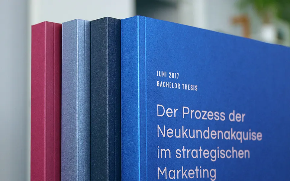 Softcover Retro Detail